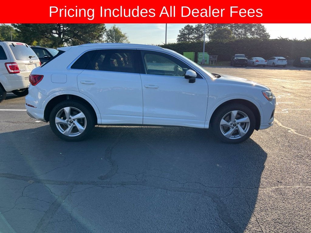 2021 Audi Q3 Premium quattro
