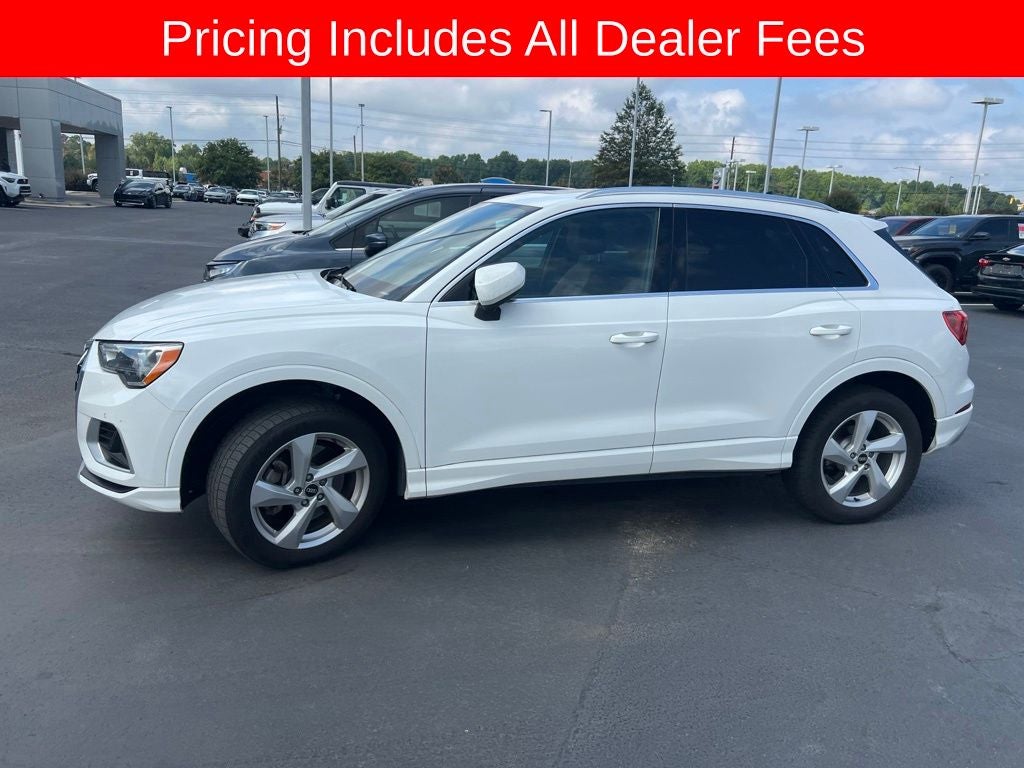 2021 Audi Q3 Premium quattro