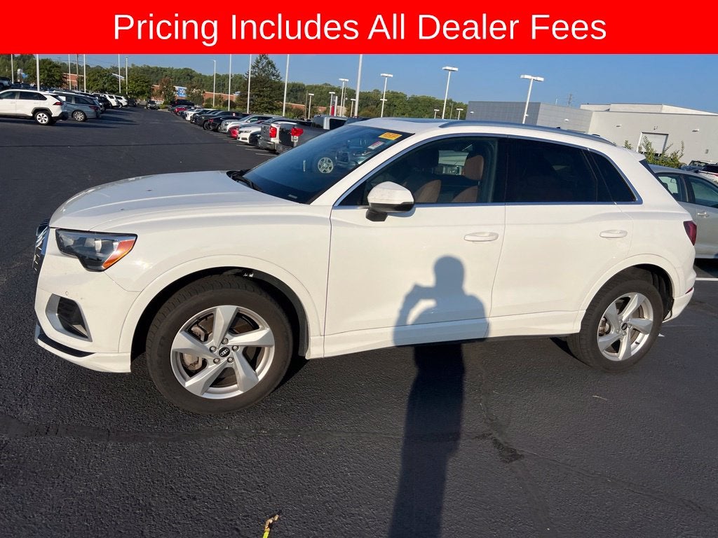 2021 Audi Q3 Premium quattro