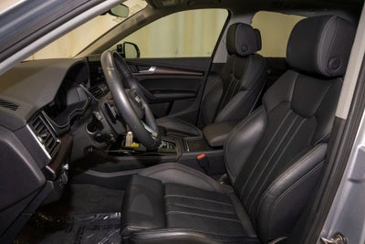 2023 Audi Q5 40 Prestige quattro