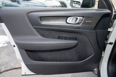 2023 Volvo XC40 Recharge Pure Electric Ultimate