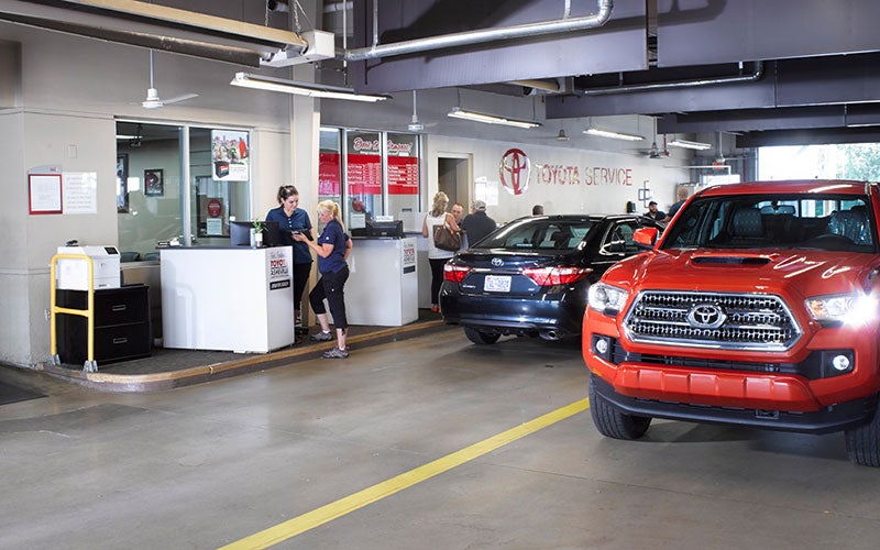 Fred Anderson Toyota of Asheville Service Careers